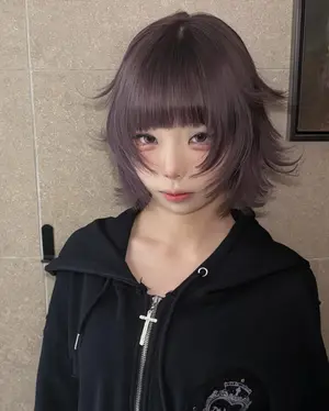 yume._kila ##派手髪 ##水色 ##日系髮型 髮型美甲作品