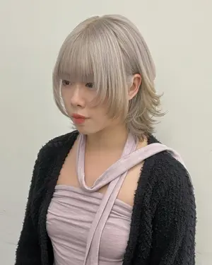 yume._kila ##派手髪 ##水色 ##日系髮型 髮型美甲作品