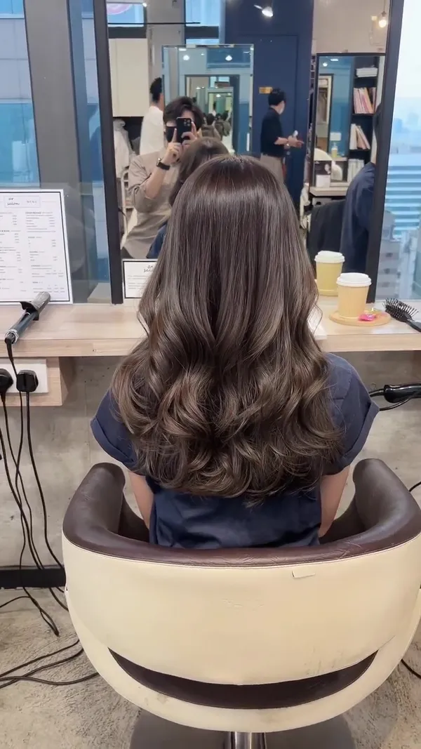 hair_wing ##hk ##cwb ##haircut 髮型美甲作品