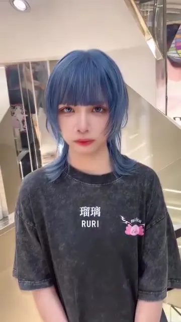 ettthair ##haircolor ##hkhairsalon ##bleach 髮型美甲作品