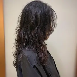 ##settingperm ##perm ##curlyhair 髮型美甲作品