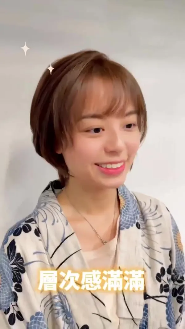 ##髮型設計 ##髮色設計 ##染髮推薦 髮型美甲作品
