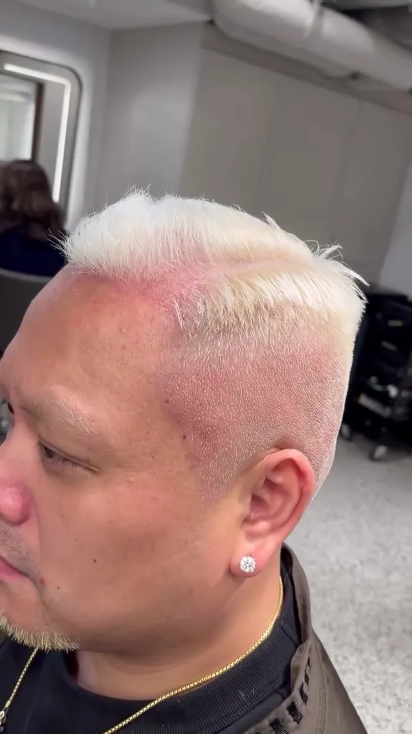 ##whitehair ##white ##haircut 髮型美甲作品