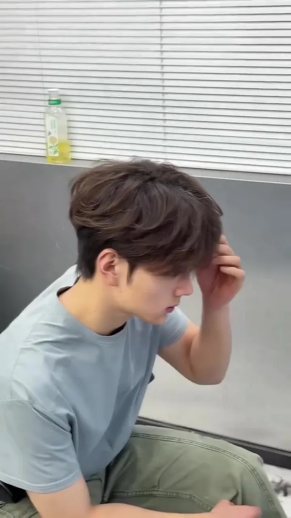 ##香港男士hairstyle ##香港男士发型设计 ##香港 髮型美甲作品