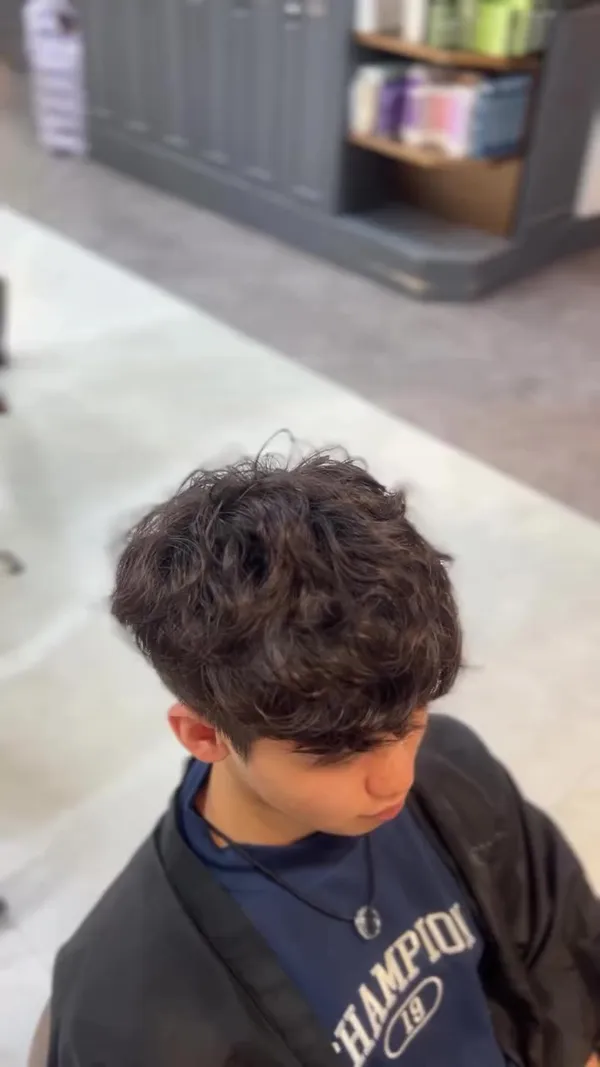 ##YuenLongHairstylist ##YuenLongHairSalon ##MaleHairstylist 髮型美甲作品