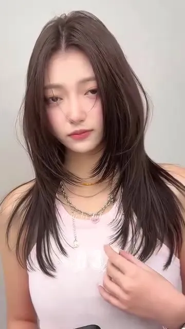 ##CausewayBayHairstylist ##CausewayBayHaircut ##CausewayBayHairColoring 髮型美甲作品