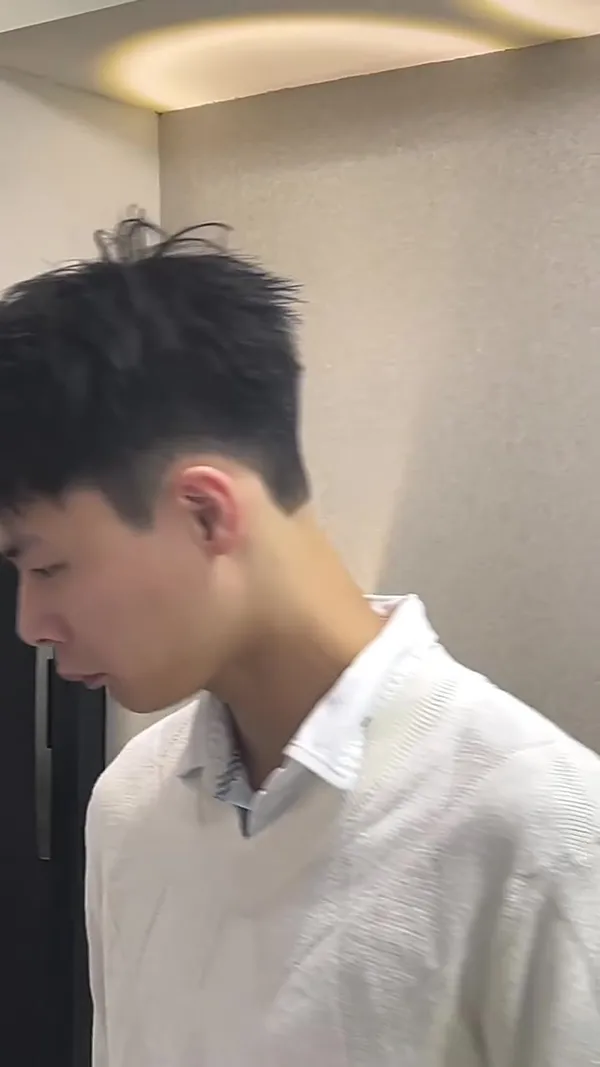 ##hkig ##hair ##hairstyle 髮型美甲作品