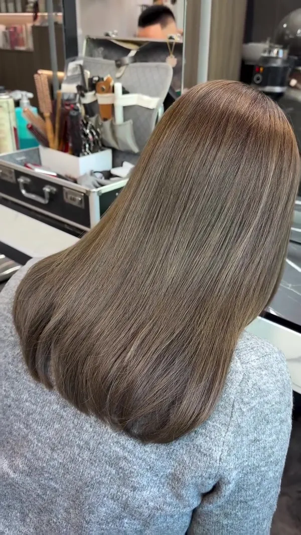hairi_ruby ##babylights ##haircoloring ##earringdye hair & nail work