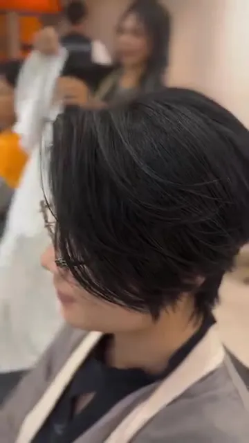 anson_by_hair_lehuit8 ##WomenShortHair ##JapaneseShortHair ##PixieCut 髮型美甲作品