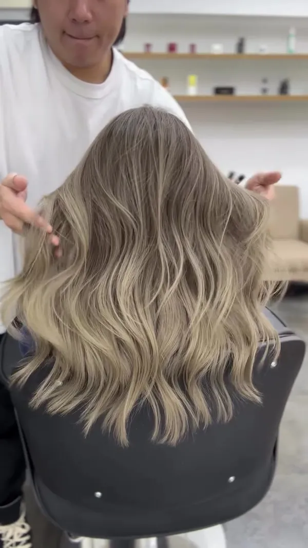 ##derekyiphair ##hairbyderekyip ##HkHair 髮型美甲作品