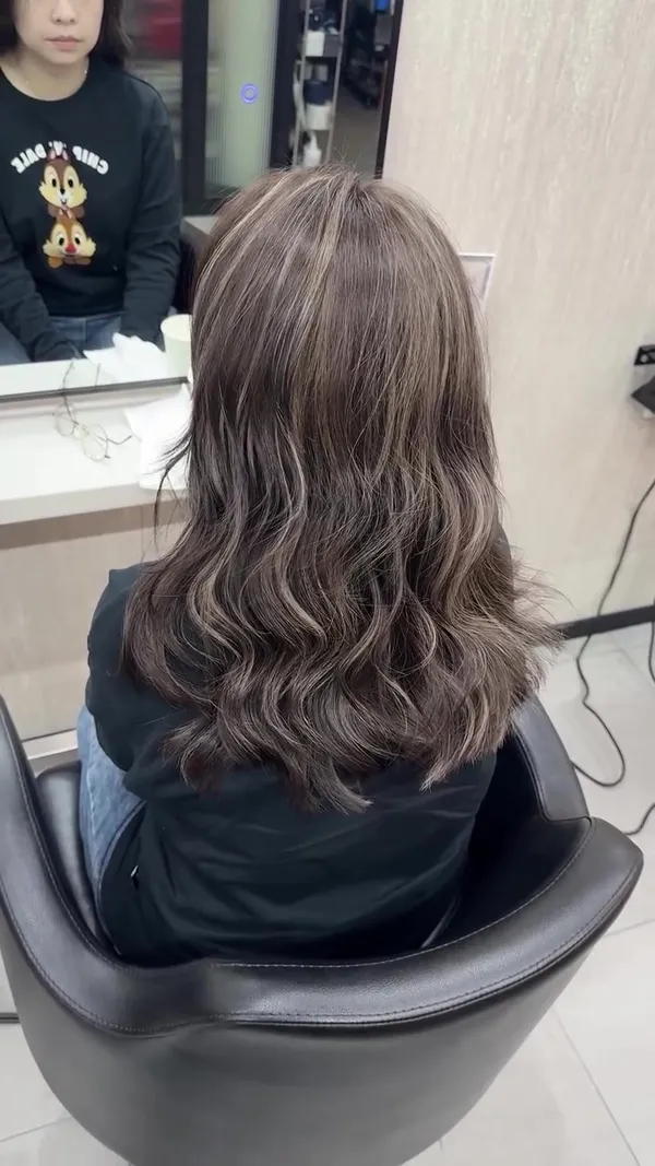 ##Haircut ##HairColoring ##Perm 髮型美甲作品