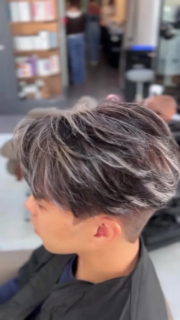 ##YuenLongHairStylist ##YuenLongHairSalon ##MenHighlights 髮型美甲作品