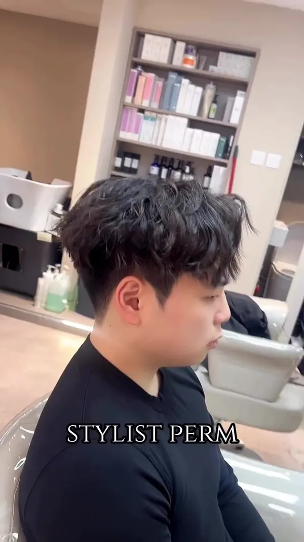 ##TsuenWanMensPerm ##KoreanStyleMenHaircut ##FuYungStreetSalon 髮型美甲作品