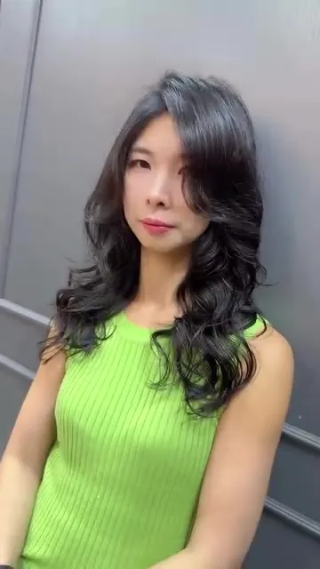 ##Coey ##TsuenWanHairSalon ##TsuenWanFemaleHairStylist 髮型美甲作品