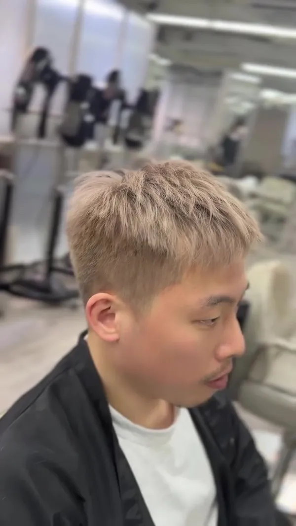 ##Hair ##Milk ##TsimShaTsuiHairSalon 髮型美甲作品