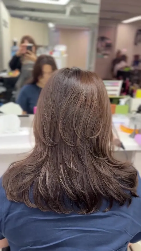 ##Hong ##Morgon ##TsimShaTsuiHairSalon 髮型美甲作品