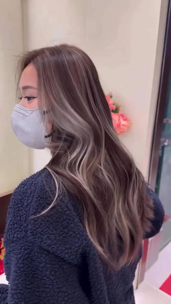 ##Highlighting ##LightReflectionDye ##Highlight 髮型美甲作品