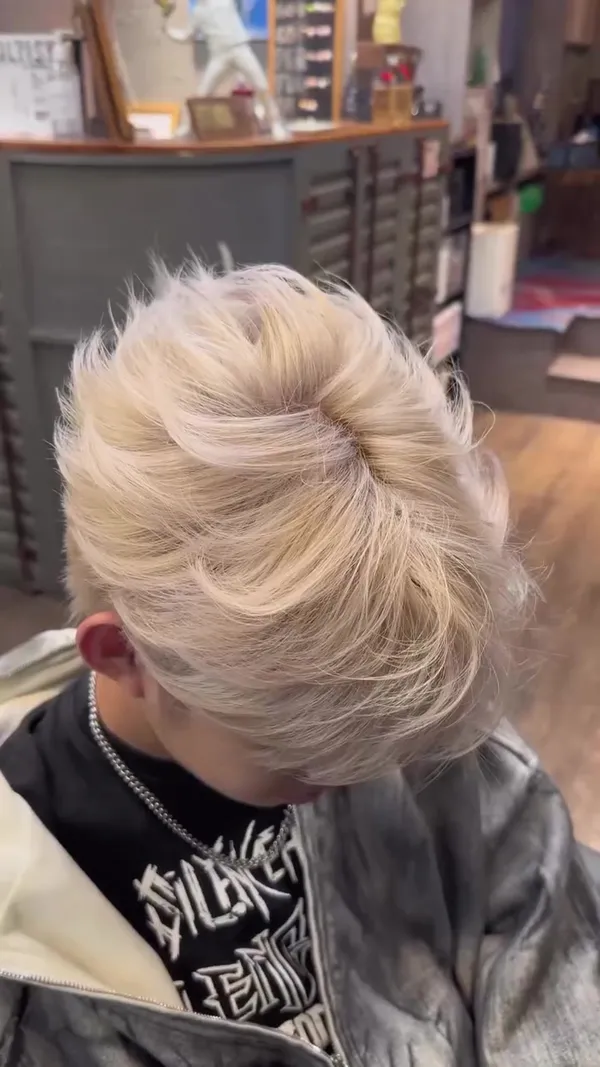##HongKongHairstyle ##PrinceEdwardHairstyle ##KoreanStyle 髮型美甲作品