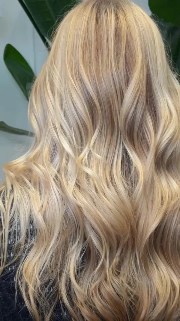 ##HaloHair ##HairColourHK ##HongKongSalon 髮型美甲作品