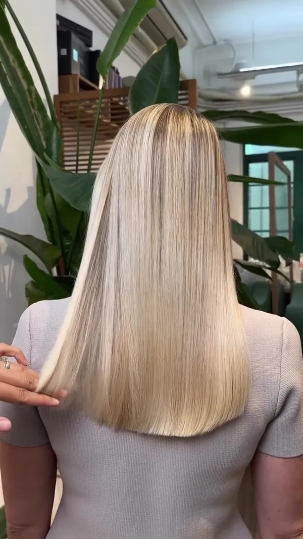 ##fullheadofhighlights ##blondehair ##hairhk 髮型美甲作品