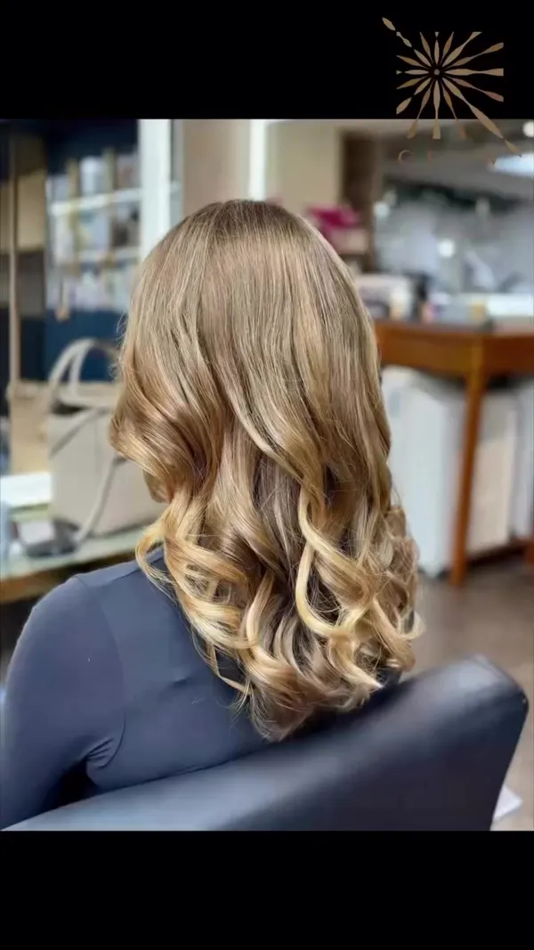 ##GlowSalon ##Christinaglowsalonhk ##glowgetter 髮型美甲作品
