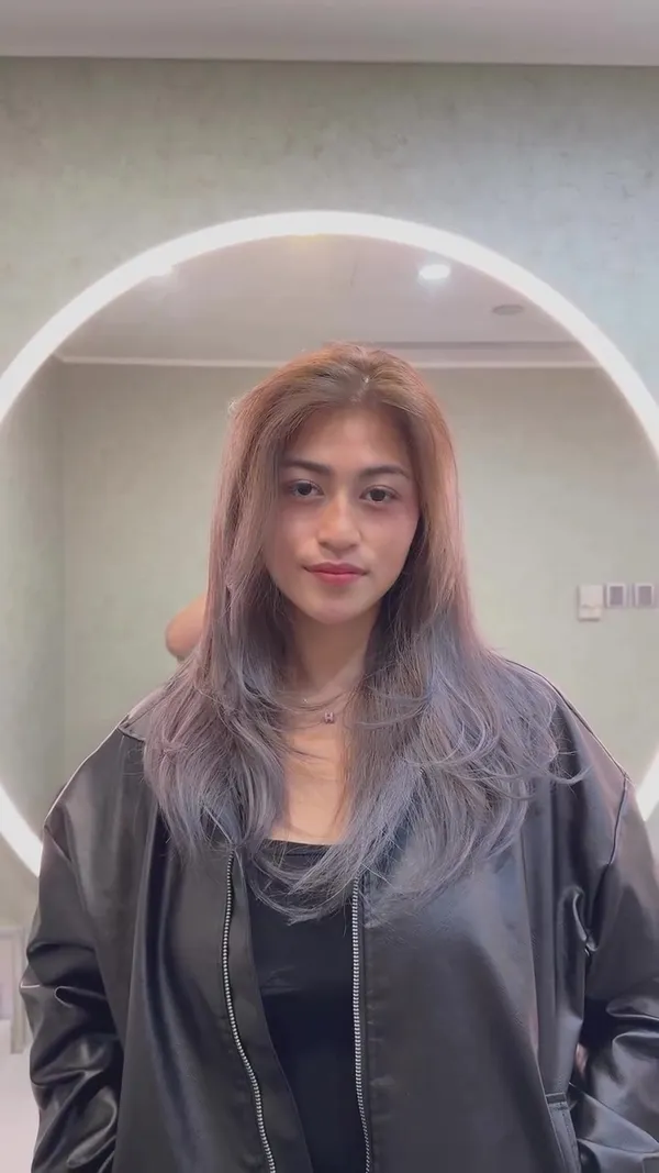 ##koreanhairstyles ##koreanhaircut ##Koreanhaircoloring 髮型美甲作品