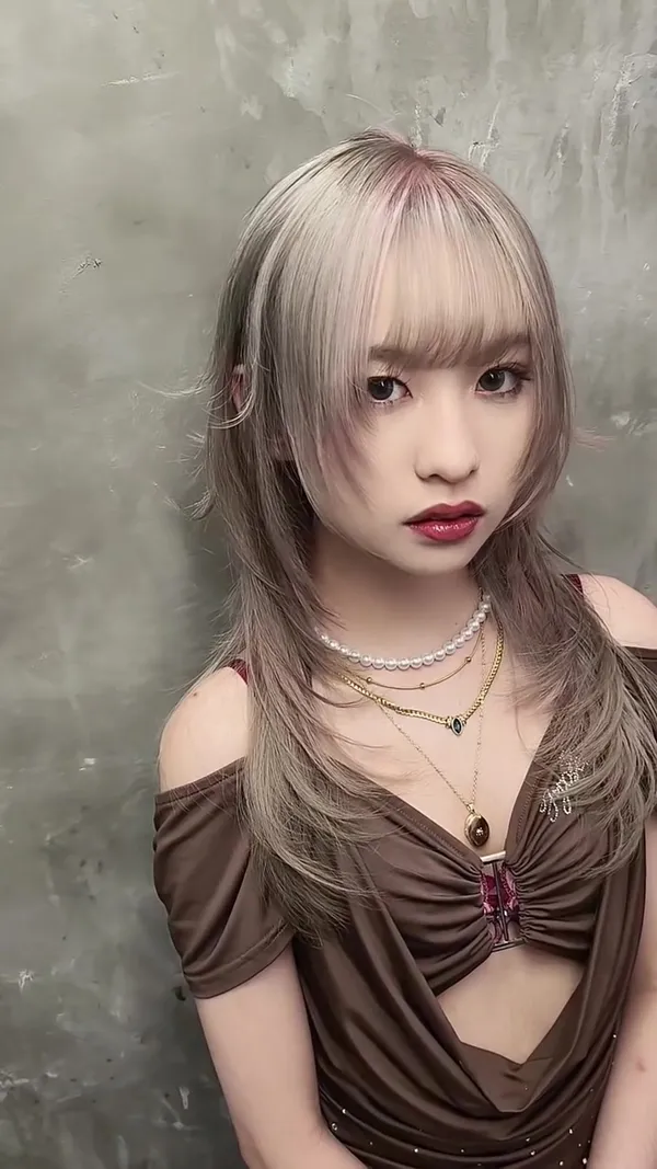 ##TsimShaTsuiSalon ##TsimShaTsuiFemaleHairdresser ##MatteHairColor 髮型美甲作品