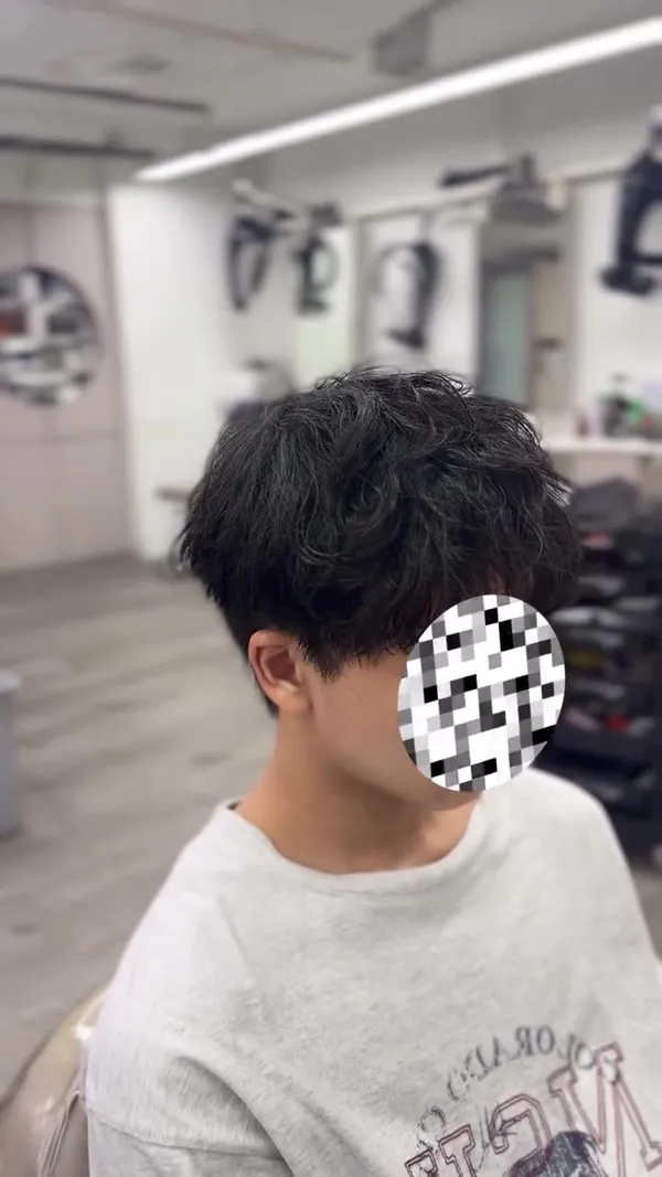 ##Men ##Morgan ##Straightening 髮型美甲作品