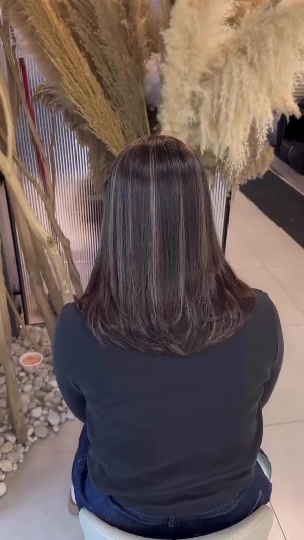 ##HongKongHairstylist ##KoreanHairstyle ##Highlights 髮型美甲作品