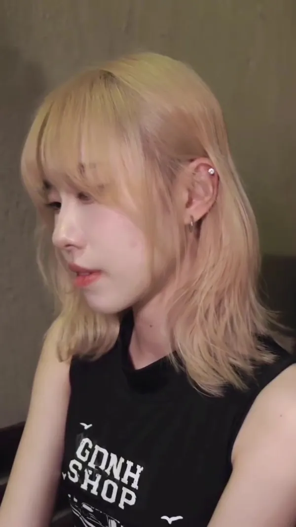 ##HongKongHairstylist ##BleachingAndDyeing 髮型美甲作品