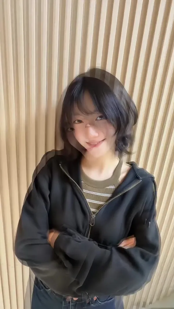 ##外翹燙 ##留長過渡期 ##唔洗剪短 髮型美甲作品