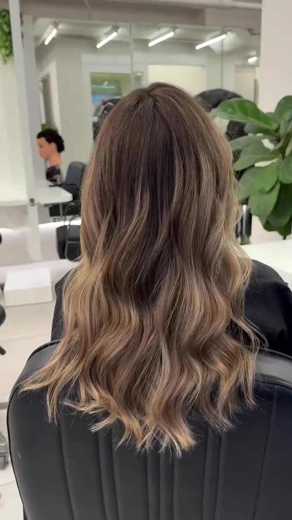 ##TeddyBronde ##CoolBronde ##HairTransformation 髮型美甲作品