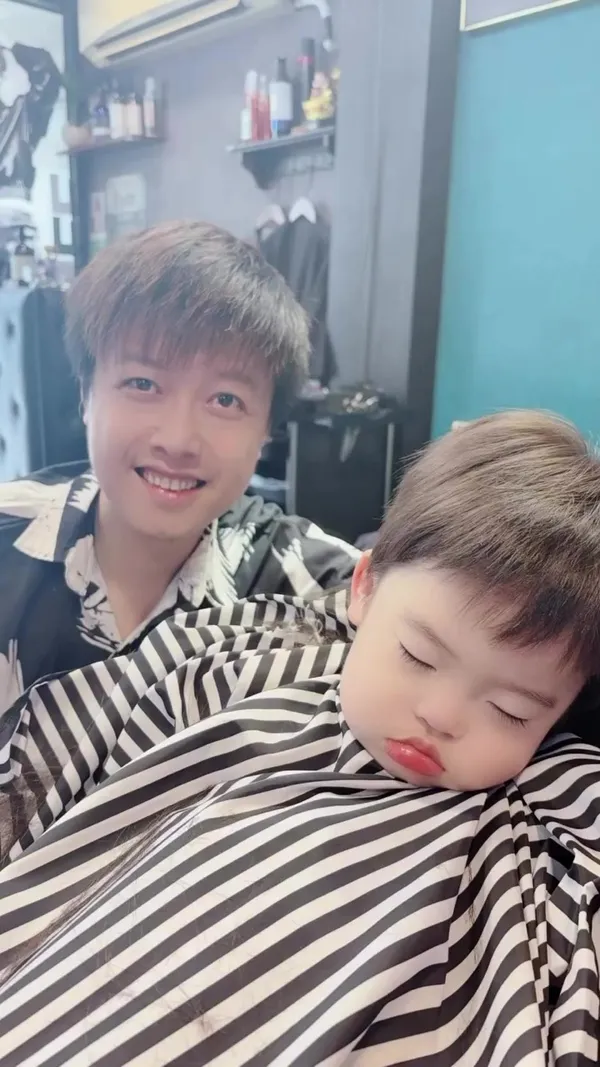 ##haircut ##asia ##tiktok 髮型美甲作品