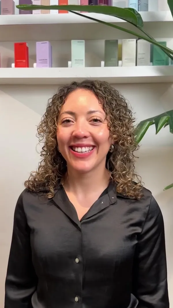 ##SpecialistCurlyCut ##CurlyHairHK ##HongKongSalon 髮型美甲作品