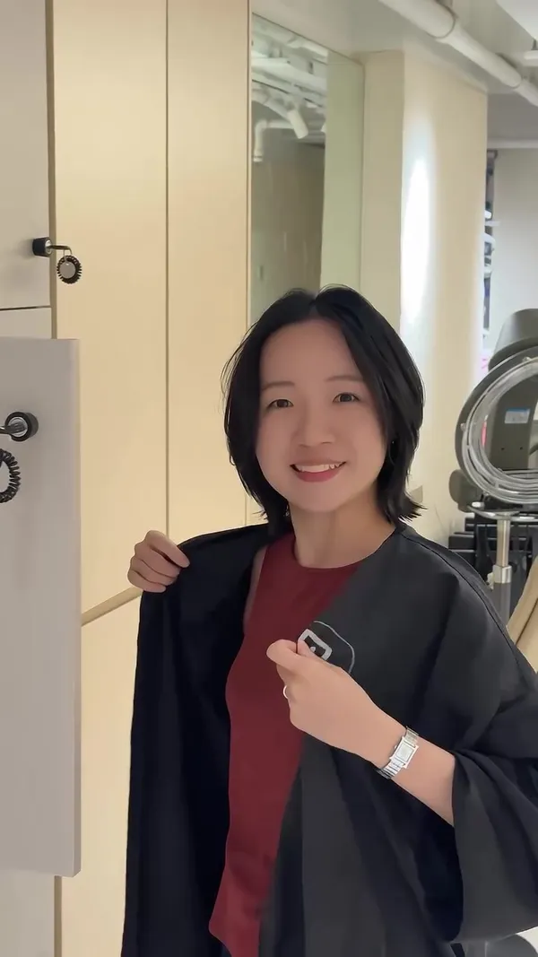 ##改變hairstyle ##短髪 ##優雅氣質 髮型美甲作品
