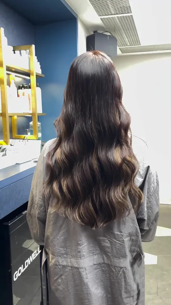 ##centralhksalon ##hkhair ##hairextensionsalon 髮型美甲作品