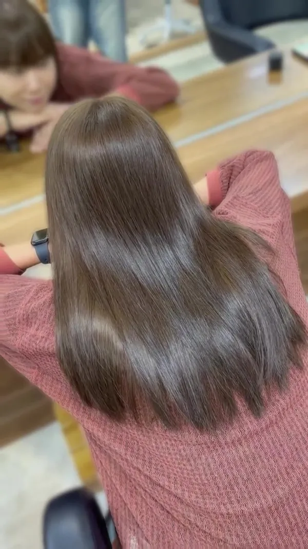 ##TsimShaTsuiHairstylist ##WomenHairColor ##MintAshBrown 髮型美甲作品