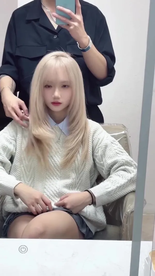##HairColorSharing ##MixedHeritageHairColor ##MilkTeaBeigeBrown 髮型美甲作品