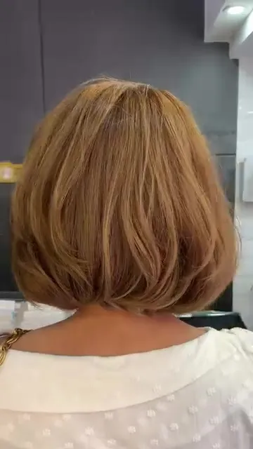 ##髮型屋 ##髮廊 ##剪髮 髮型美甲作品