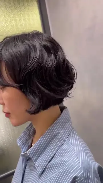 ##japanesehairsalon ##effortlesscurls 髮型美甲作品
