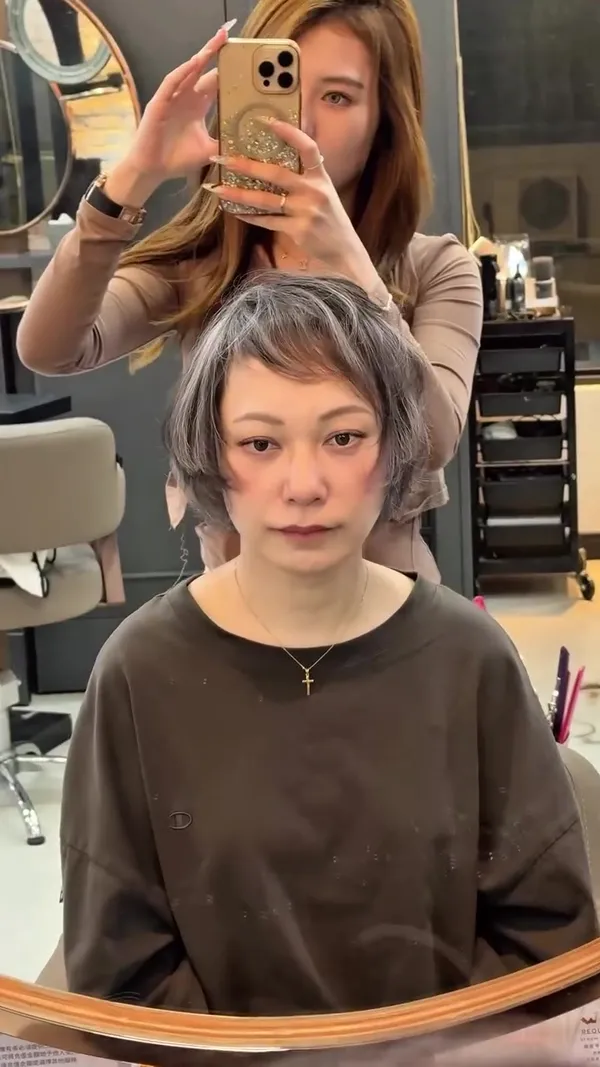 ##FemaleHairdresser ##PeggyCustomColour ##YuenLongSalon 髮型美甲作品