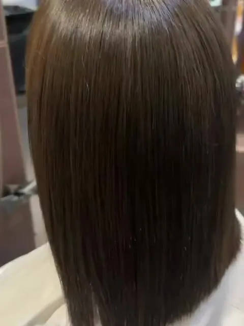 ##LVProZero ##GlossyMirrorSmoothStraightHair 髮型美甲作品