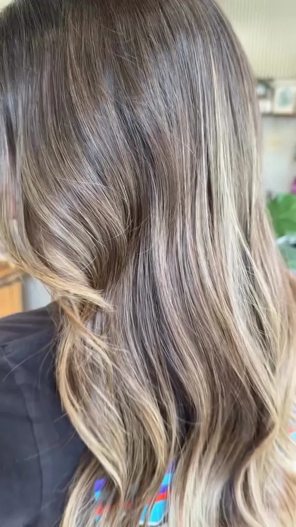 ##canmoresalon ##canmorehairstylist ##canmorehairsalon 髮型美甲作品
