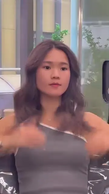 ##紫棕灰色 ##薰衣草灰髮色 ##香港挑染 髮型美甲作品