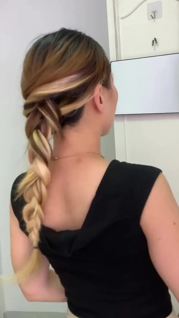 ##hairhack ##thin2thick ##braidedpony 髮型美甲作品