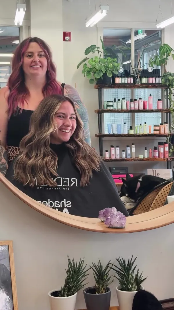 ##shadesalk ##canmorehairsalon ##canmorehairstylist 髮型美甲作品