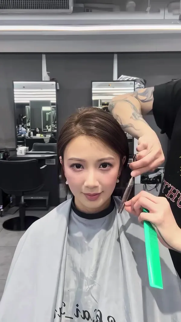 ##Tsim ##hairstylist ##女士hairstyle 髮型美甲作品