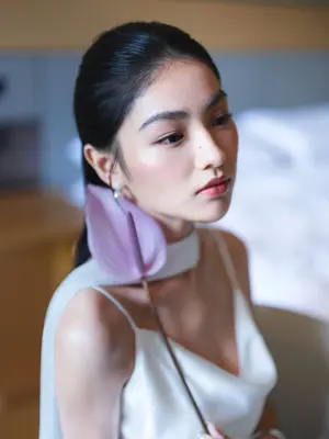 ##halfupdo ##bridalmakeup ##preweddingmakeup 髮型美甲作品