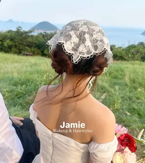##HongKongMakeupArtist ##BridalMakeup ##WeddingBouquet 髮型美甲作品