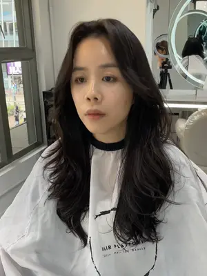 ##HongKongHairstylist ##WanChaiHairstylist ##HongKongIslandHairstylist 髮型美甲作品